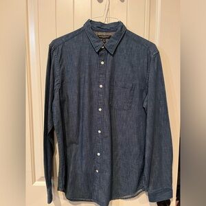 Men’s Banana Republic Button Down Shirt